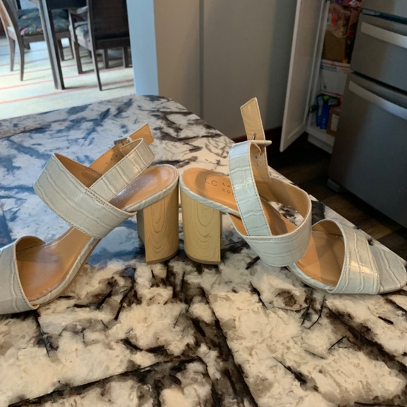 LC Lauren Conrad  Matcha‎ high heeled sandals. Worn twice. Excellent condition - Picture 4 of 6